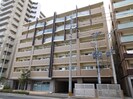 学研都市ビルの外観