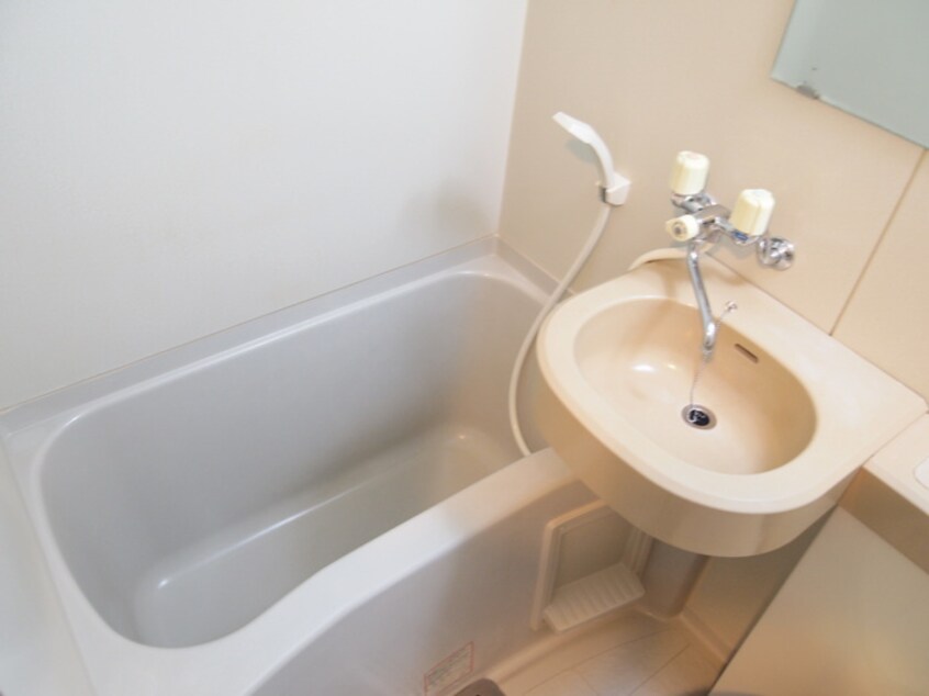 バス／シャワールーム等 ロ－ラン姪浜Ⅱ(306)