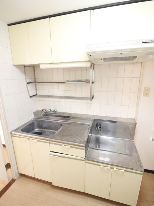 キッチン シティコートⅢ西鉄下大利駅前