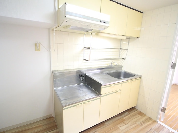 キッチン シティコートⅢ西鉄下大利駅前