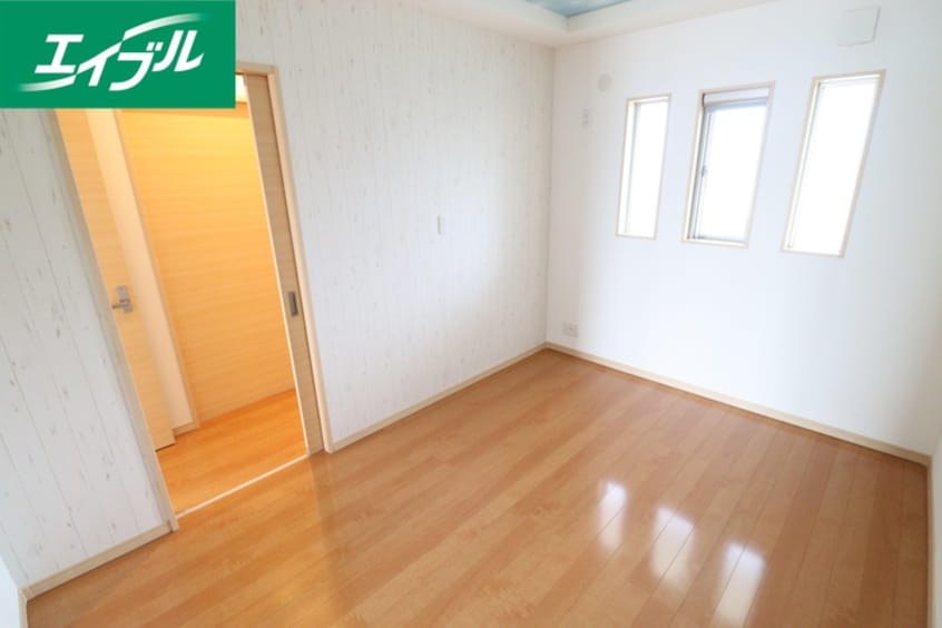 内観写真 ヴァンベール綱分　B棟