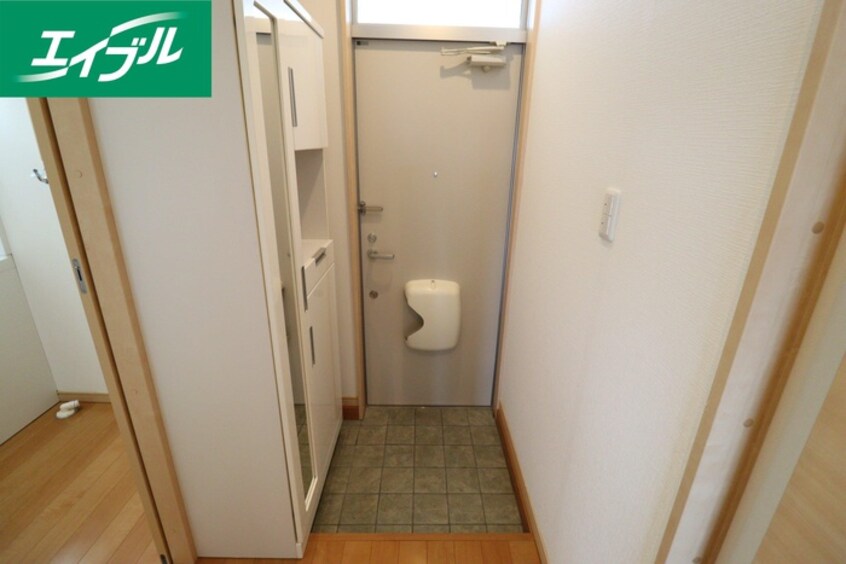 玄関 ヴァンベール綱分　B棟