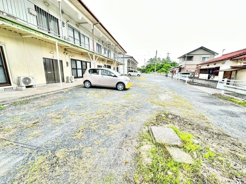 駐車場 神崎ハイツＡ棟