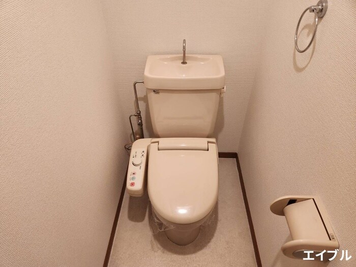 トイレ カーサ宮の前
