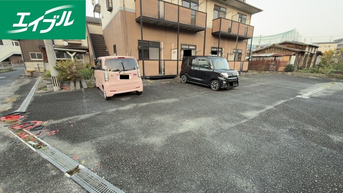 駐車場 グランヴェール中央