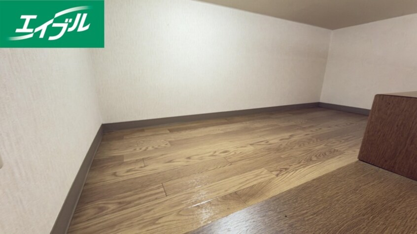 ロフト グランヴェール中央