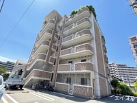 ア　ラ　モード　アビタシオン