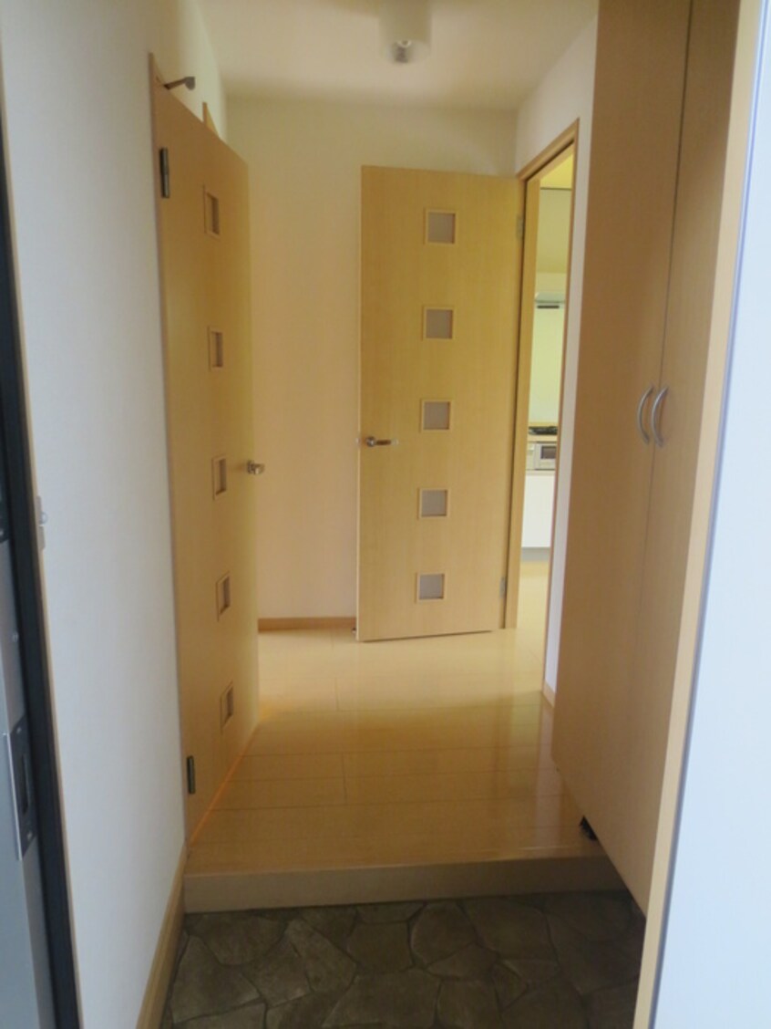 玄関 クレッシェンド黒崎