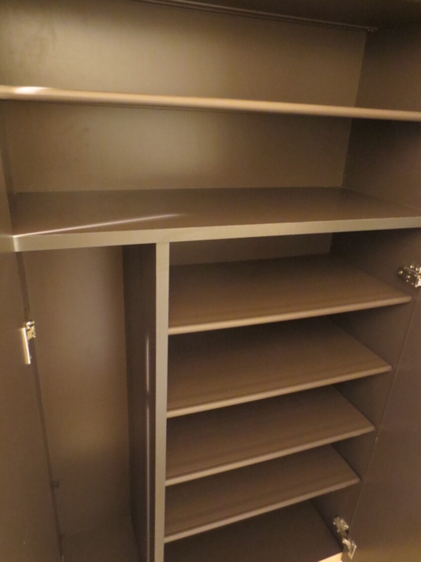 靴箱 クレッシェンド黒崎