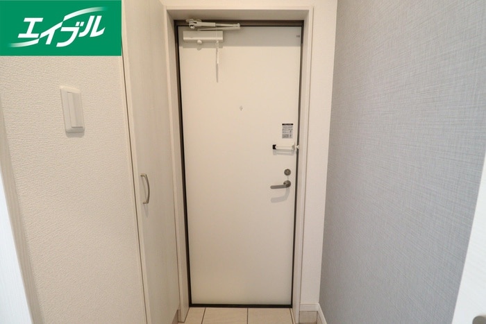 玄関 リテラ新飯塚