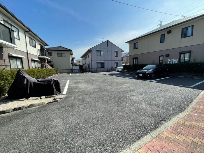 駐車場 ヴァンヴェールＢ棟