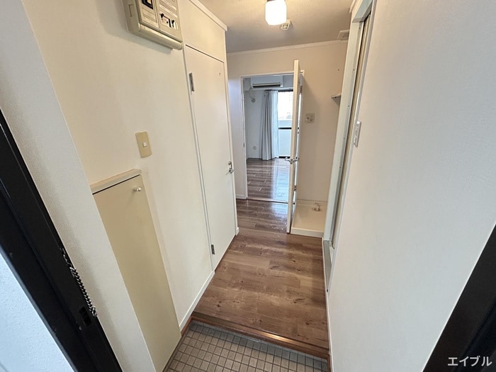 玄関 コスモメゾンアキヤマ