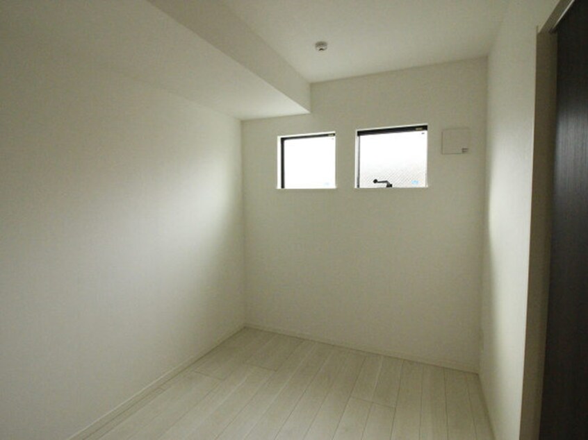 居室 グランドプレミアム三萩野