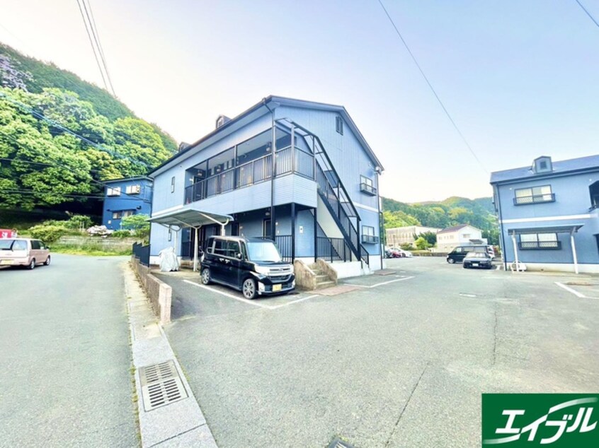 外観写真 ルートピア古賀 Ｅ