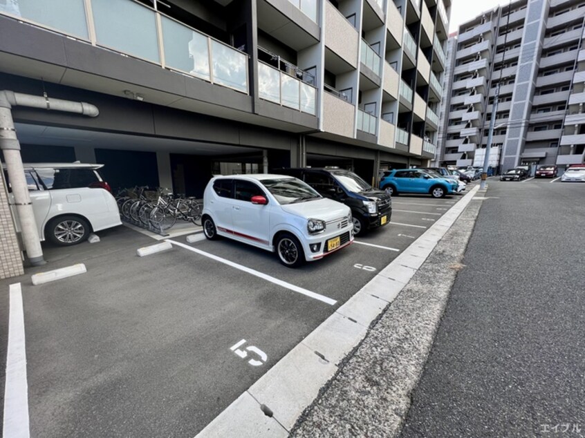 駐車場 ウイングス穴生