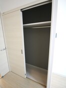 収納 ウイングス穴生