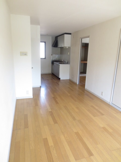 居室 ノ－ブル横峰Ｂ