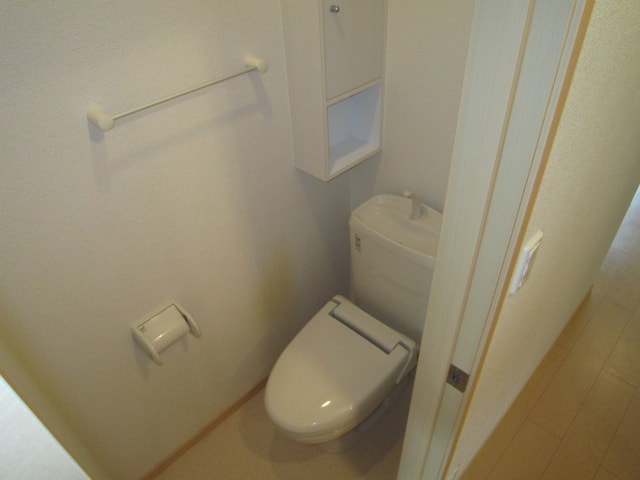 トイレ メゾンド・タカダⅢ