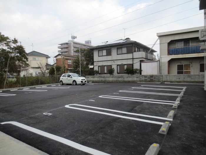 駐車場 グランドヒル英