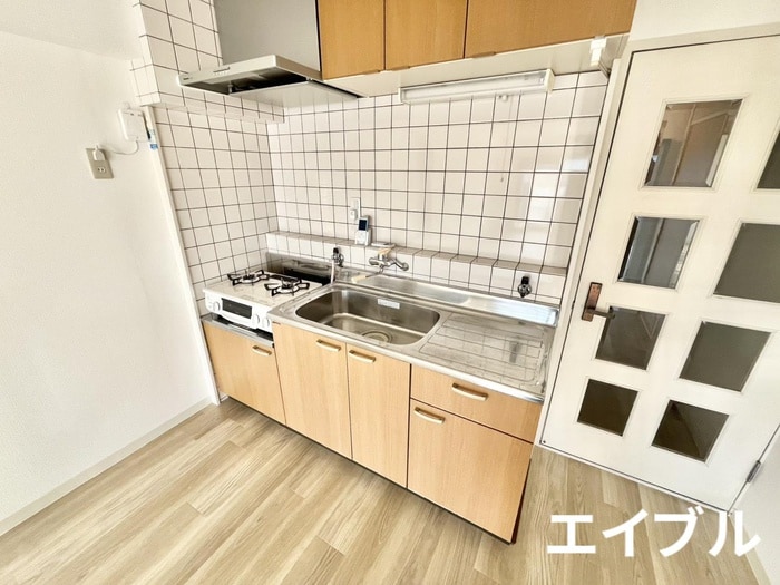 キッチン ﾛｰﾚﾙﾊｲﾂ南福岡1号棟(1106)