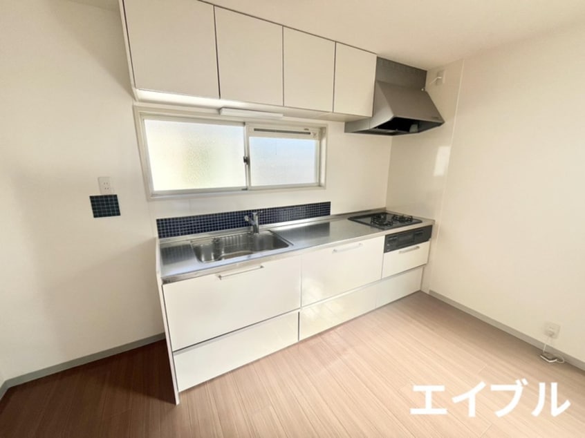 キッチン デフィール春日C