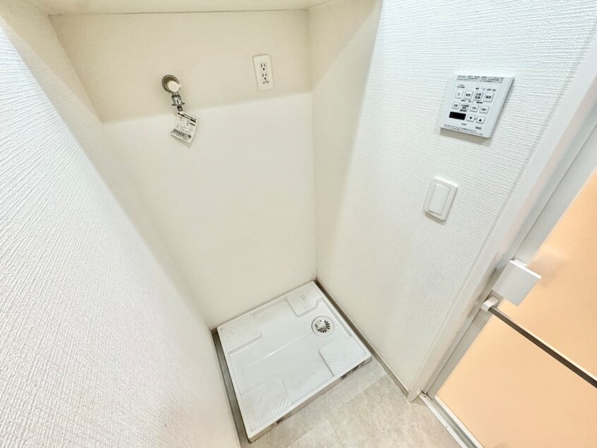 洗濯機置場 ｸﾞﾗﾝﾄﾞﾊﾟﾚｽ黒崎ﾗﾝﾄﾞﾏｰｸｽ（405）