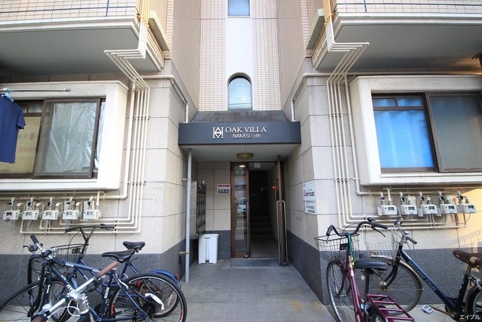 エントランス部分 OAK　VILLA　NAKASU　8th