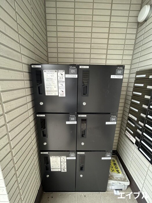 建物設備 Lily Gold