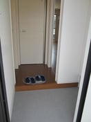 玄関 オリーヴァ東櫛原B棟