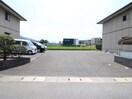 駐車場 サンルミナスＢ棟