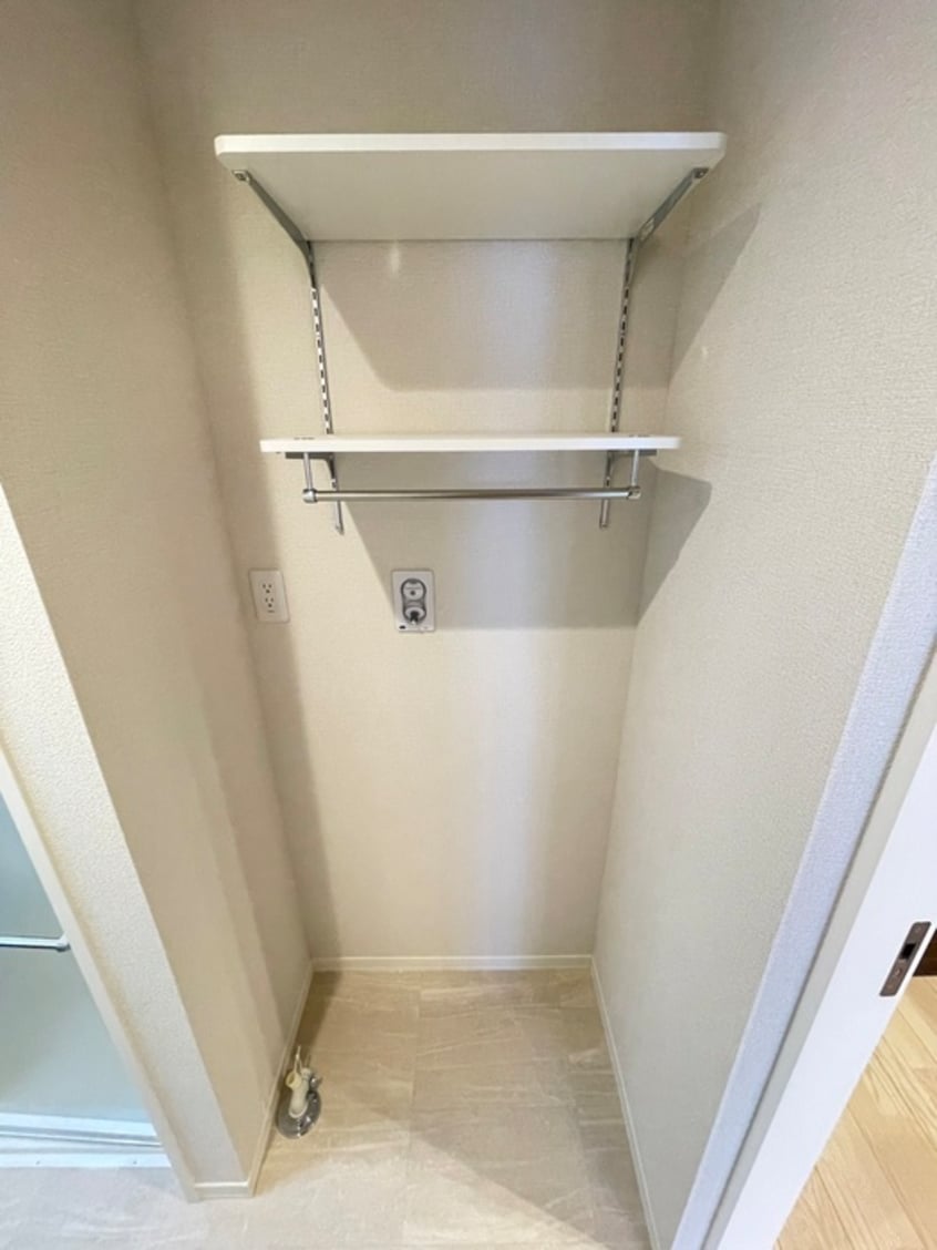 洗濯機置場 シャーメゾンネバーランドⅡ