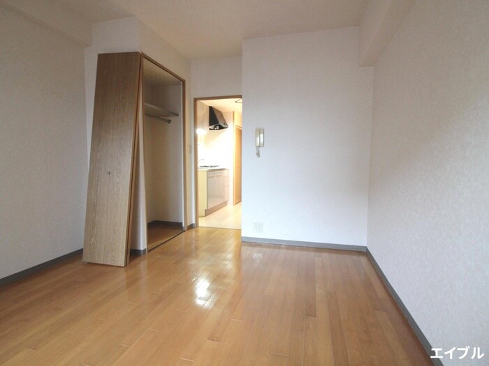 収納 カメリアライジング２１麦野