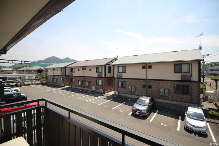 室内からの展望 リビングタウン ＹＯＵＴＨ Ａ棟