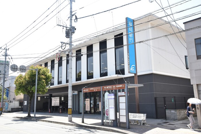 福岡銀行(銀行)まで500m ヒバリコーポＢ棟