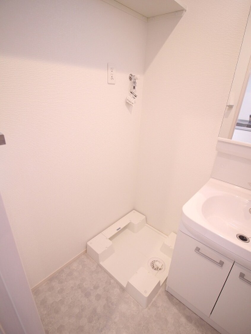 洗濯機置場 アクシオ片野