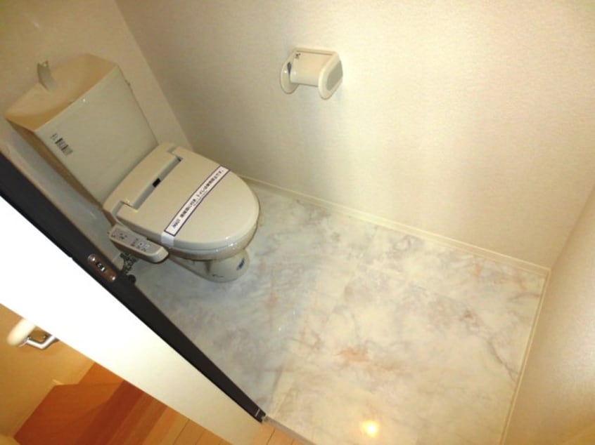 トイレ プレミアスA棟