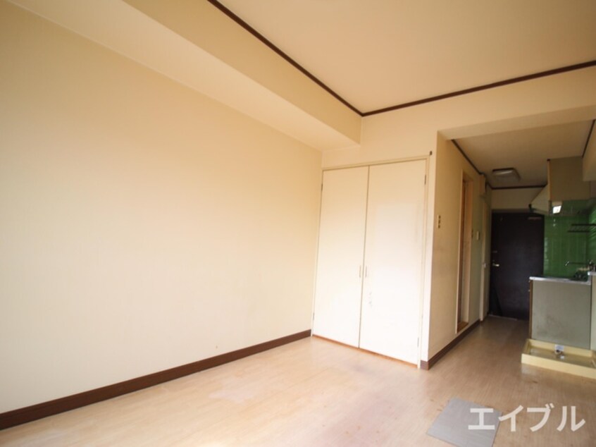 居室 ライオンズコート２１