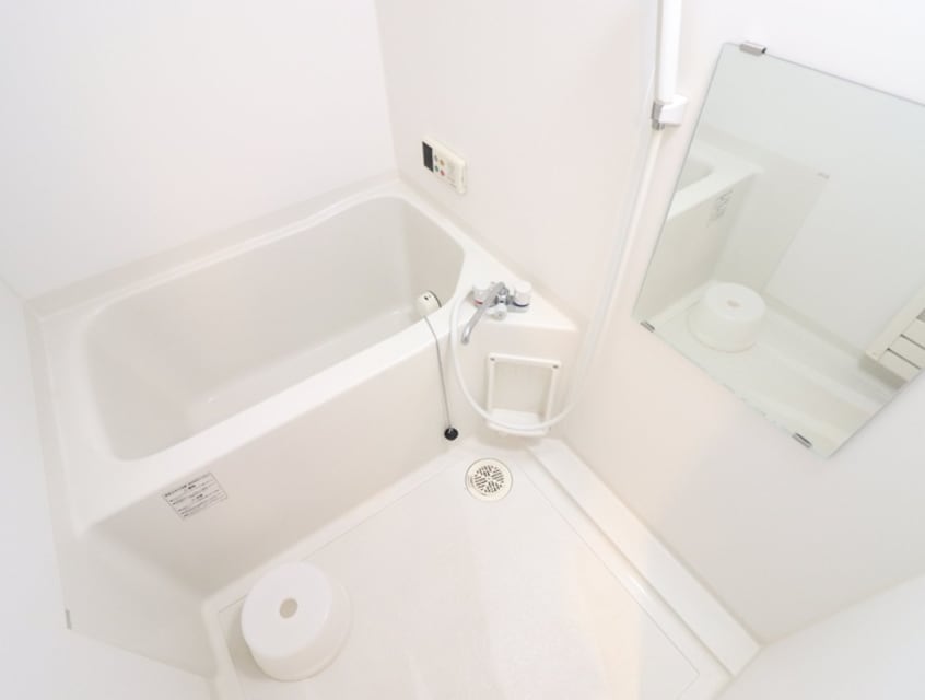 バス／シャワールーム等 レシェンテヴィラ日の里