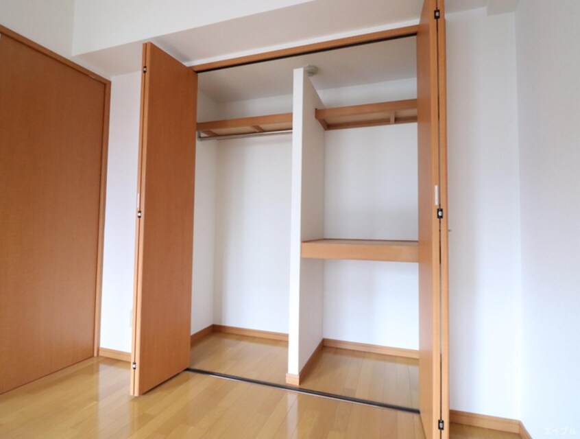 収納 レシェンテヴィラ日の里