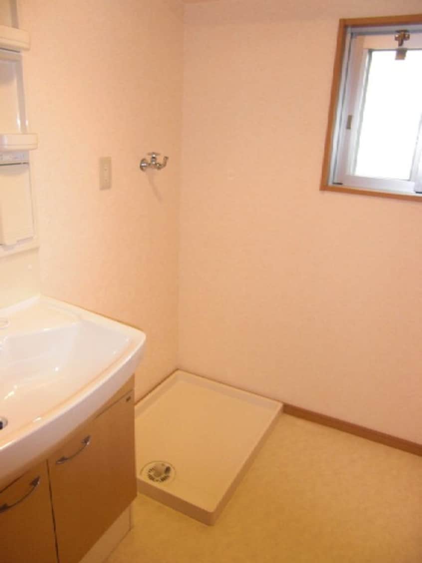 洗濯機置場 レシェンテヴィラ日の里