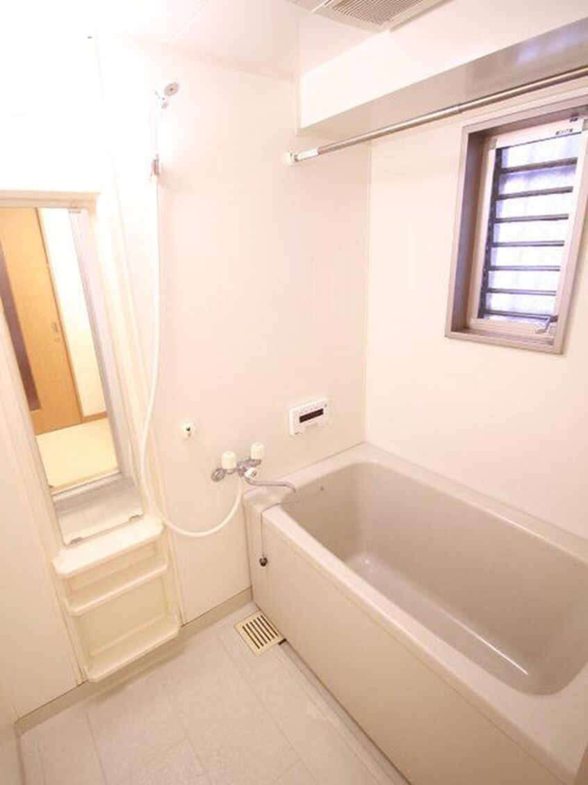 バス／シャワールーム等 サンシャインⅡ