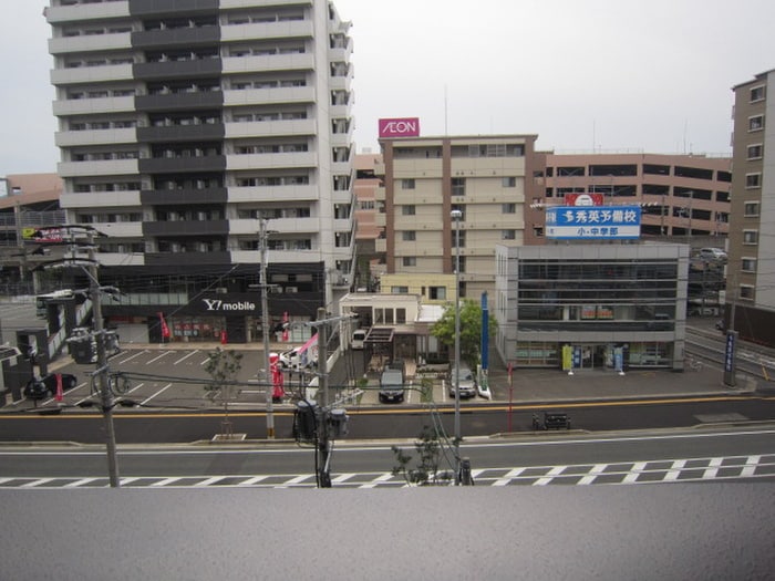 室内からの展望 メルヘンローズ学研都市