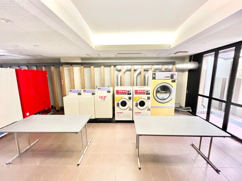 その他 ﾀﾞｲﾅｺｰﾄﾋﾙｽﾞ折尾（４２０）