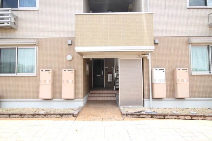 エントランス部分 ペールド・ルーチェ　Ｂ棟