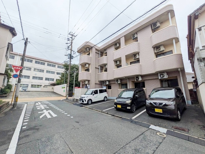 駐車場 アルゴ境川