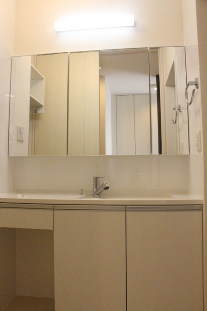 洗面 D-ｒｏｏｍ花畑