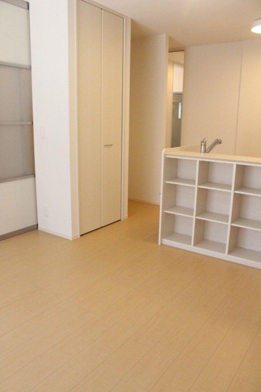 居室 D-ｒｏｏｍ花畑