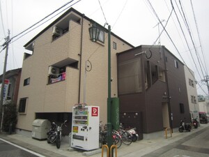 ポラリス周船寺駅前