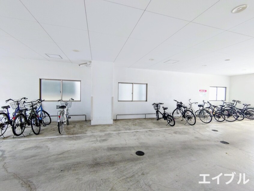 駐輪場 エンクレスト博多Belle(204)