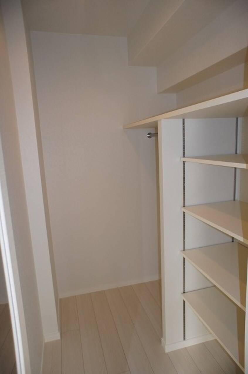 収納 エンクレスト博多Belle(204)